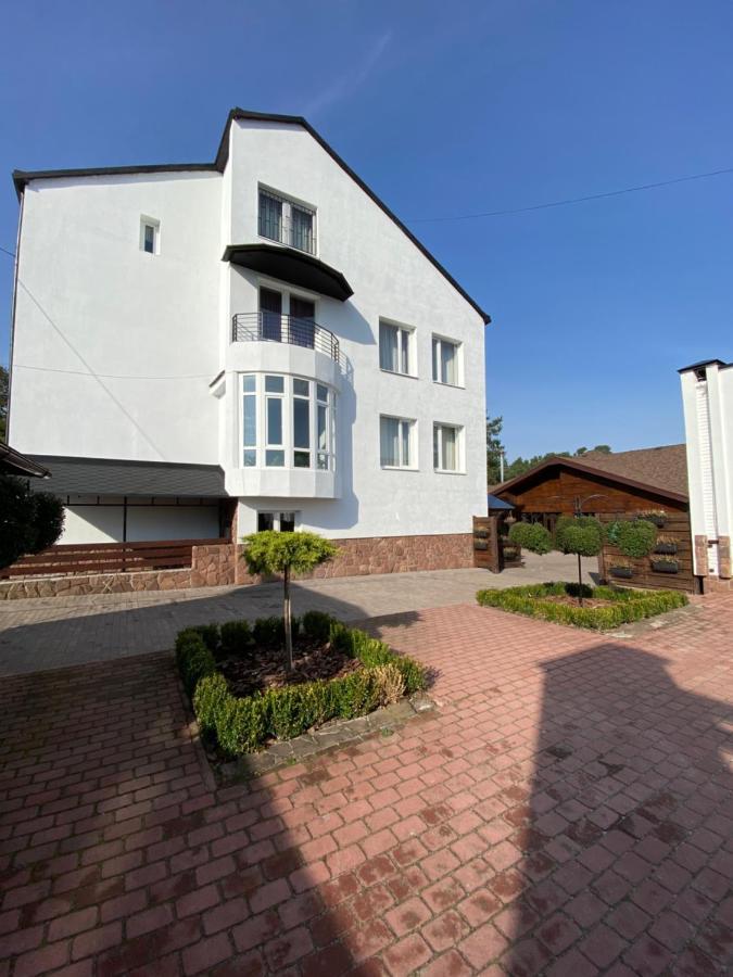 Olena Resort Bryukhovychi Exterior photo