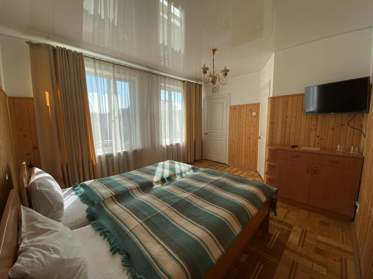 Olena Resort Bryukhovychi Exterior photo