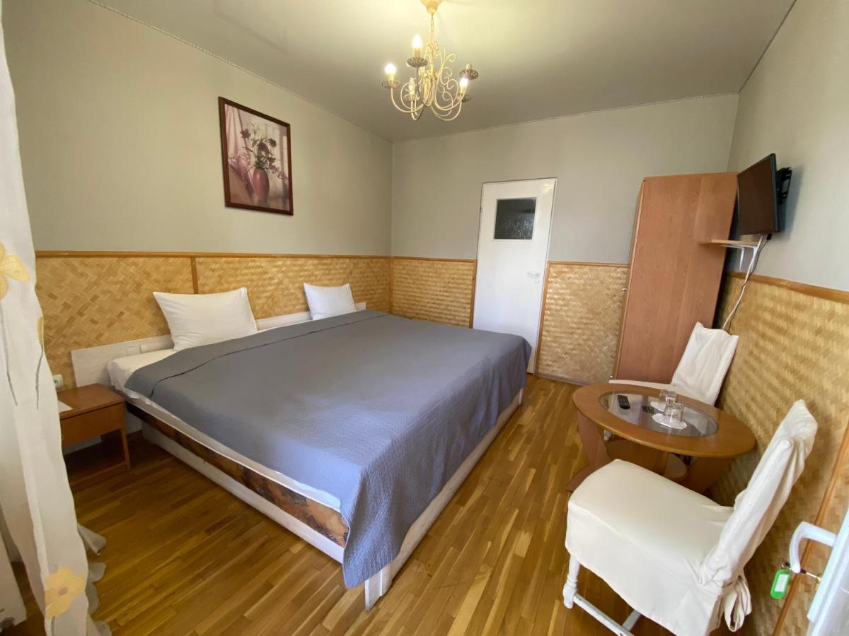 Olena Resort Bryukhovychi Exterior photo