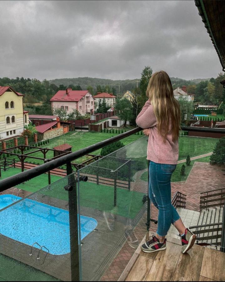 Olena Resort Bryukhovychi Exterior photo